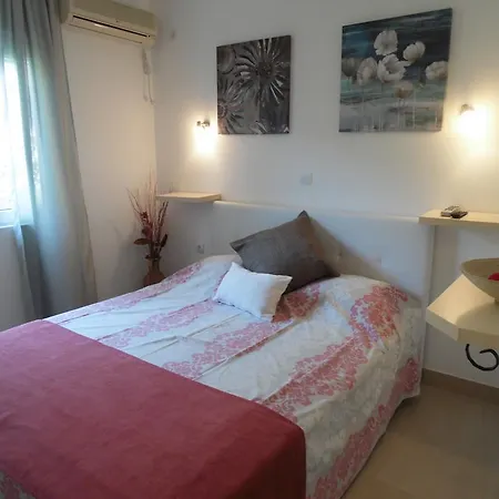Apartments Slavica Jovanovic Sveti Stefan Exterior photo