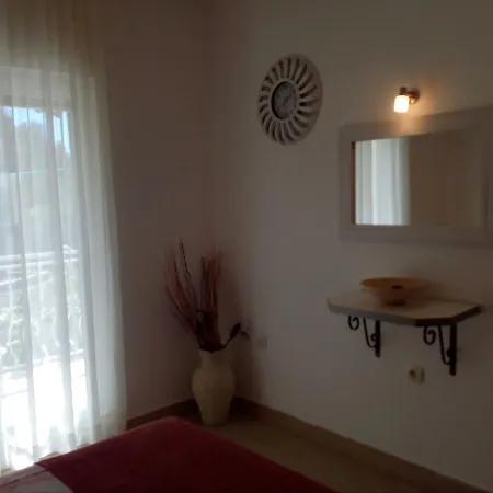 Apartments Slavica Jovanovic Sveti Stefan Exterior photo