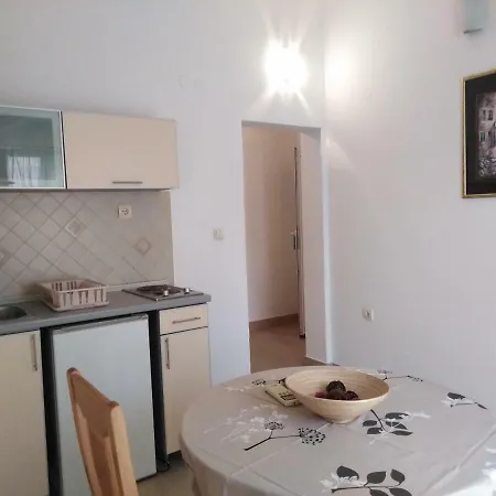 Apartments Slavica Jovanovic Sveti Stefan Exterior photo
